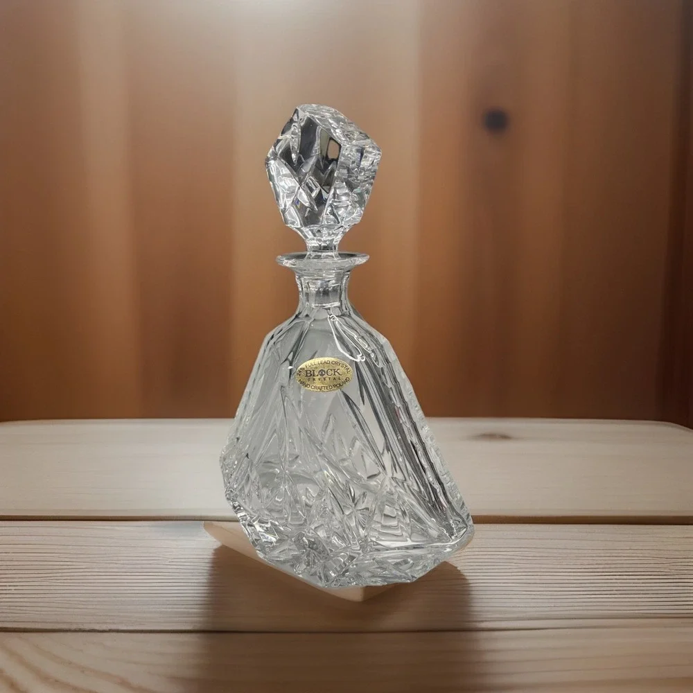 VTG OLYMPIC BLOCK 24% Leaded Cut Crystal Decanter Poland Whiskey FREE SHIPPING*